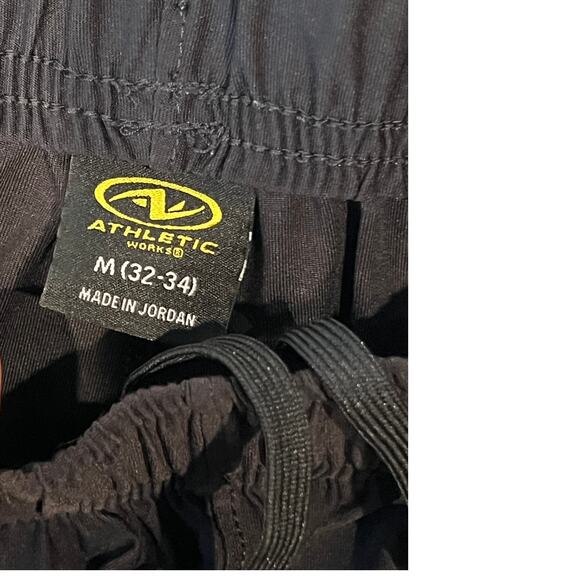 Athletic Works Black Thin Training Shorts Mens M (32-34) - Picture 3 of 3